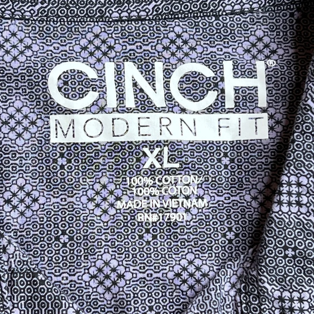 Cinch Modern Fit Men's‎ Snap Front L/S Shirt Purple Black Geometric Size X-Large